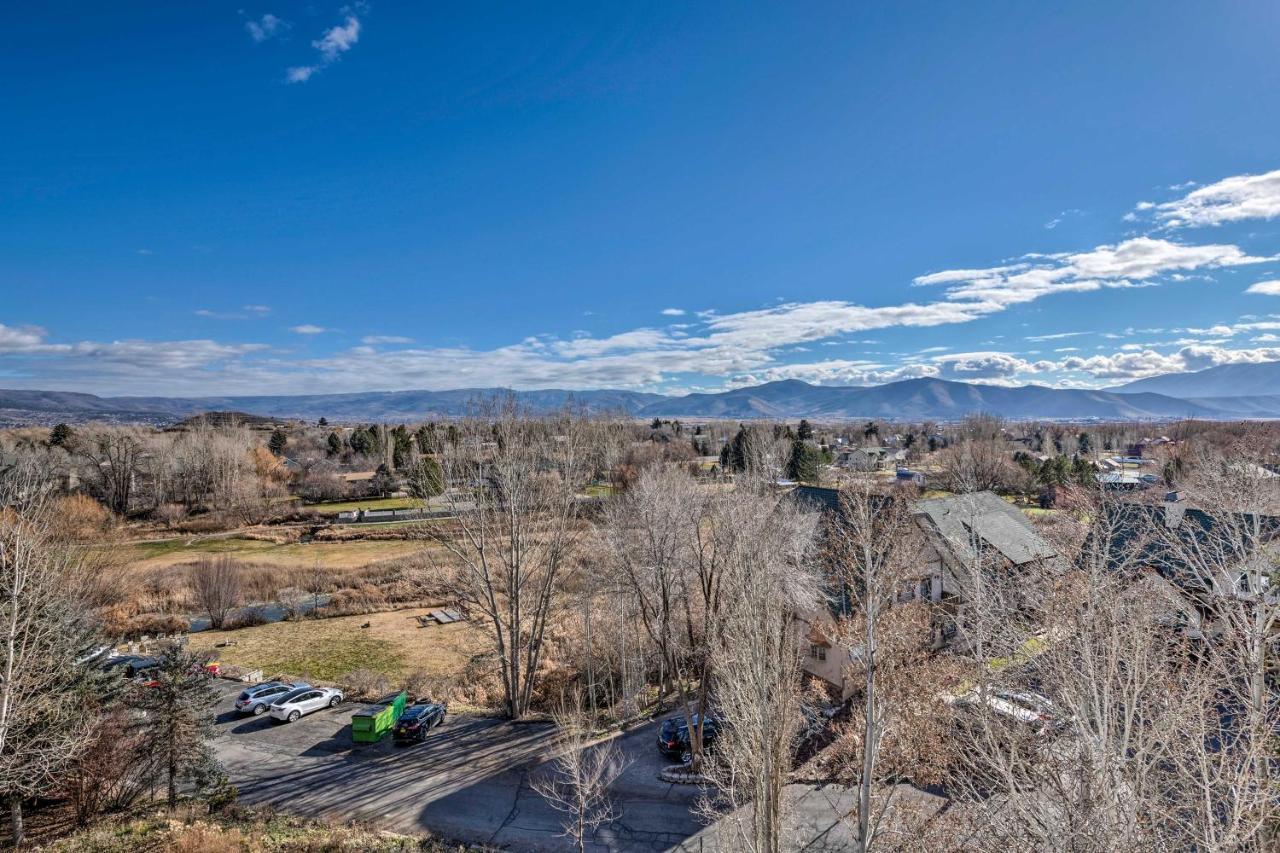 Large, Cozy Midway Studio With Mountain Views! Exterior foto